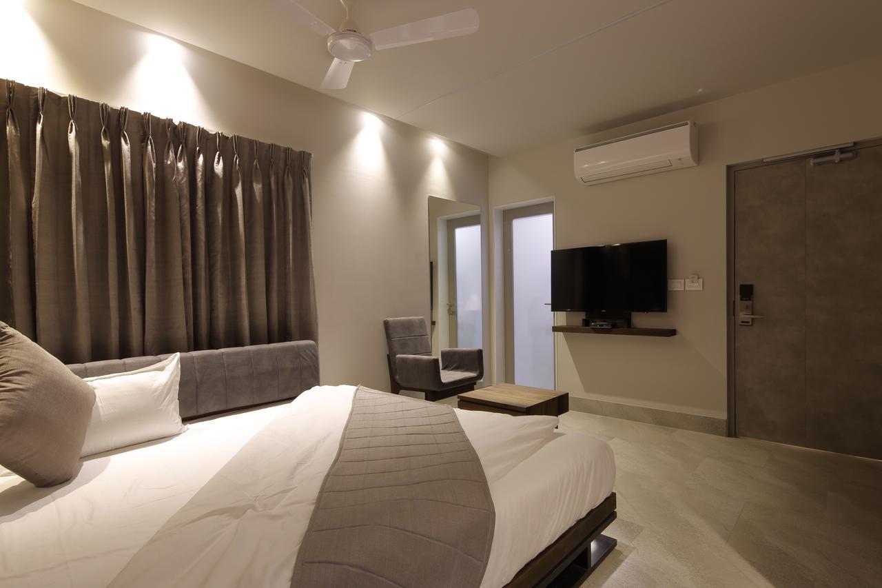 Hotel Carrefour 4*