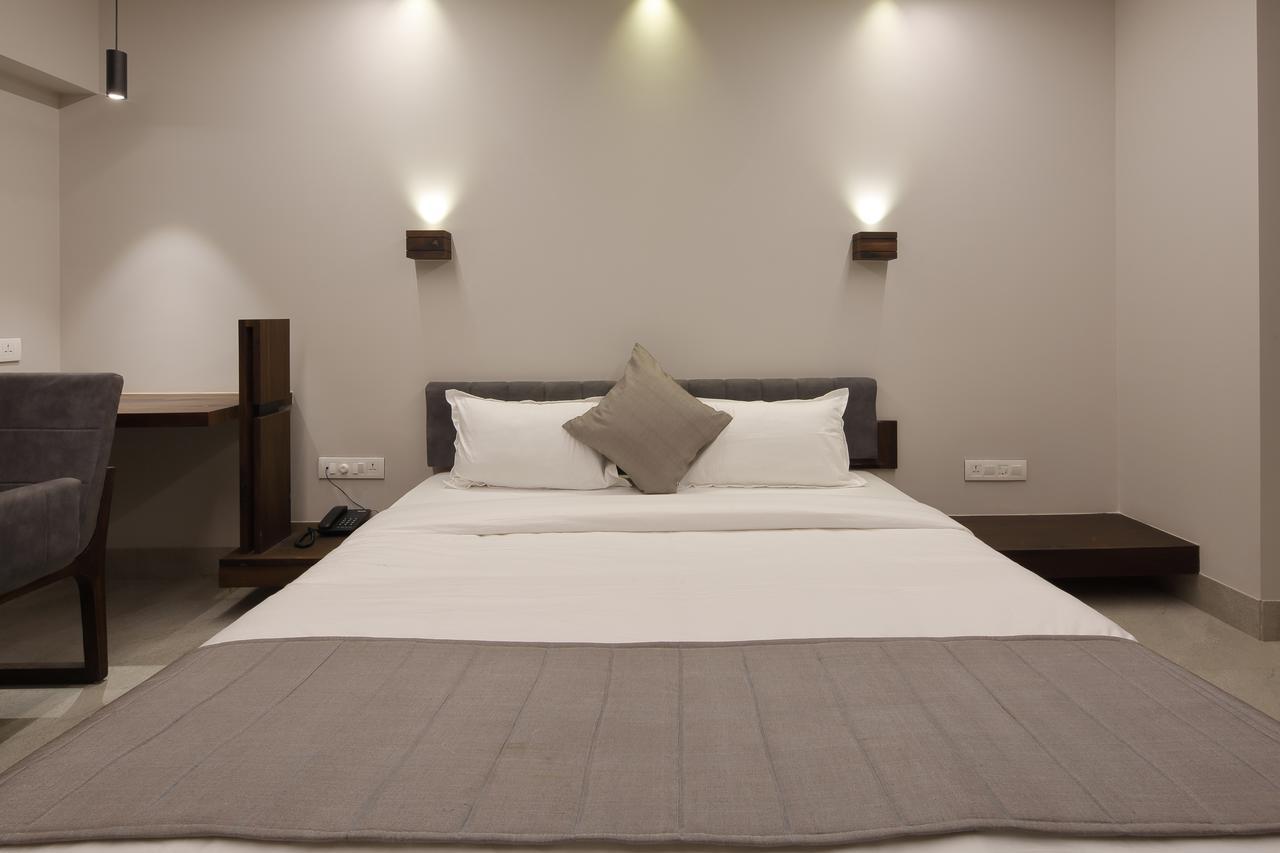 Carrefour Hotel 4*